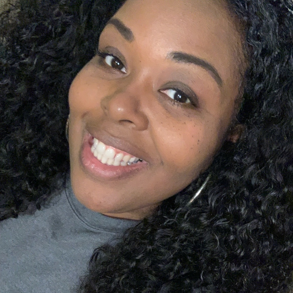 Meet your Posher, Melanie